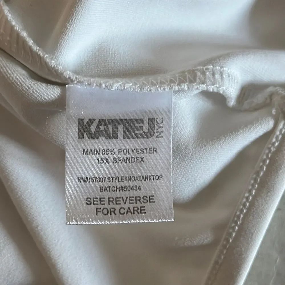 Katie J NYC Girls White Cropped Top - Size XS - Picture 4 of 5